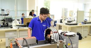 Kỹ sư hàng không làm việc ở đâu?