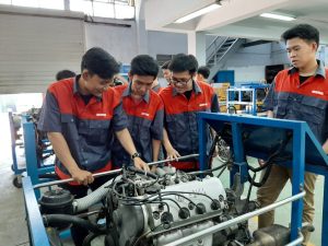 Ngành kỹ thuật hàng không lấy bao nhiêu điểm?